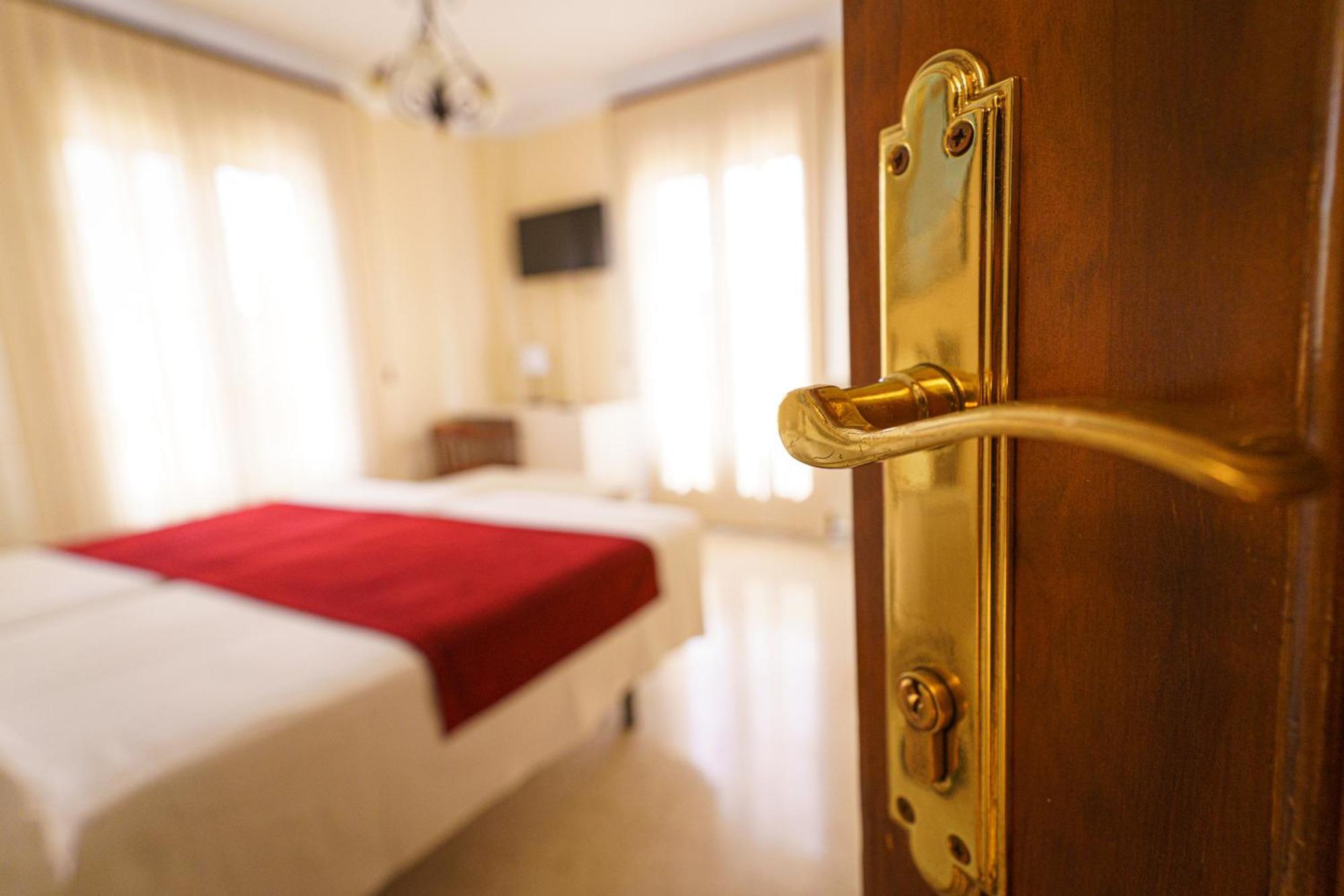 Hotel Colon Ρόντα Εξωτερικό φωτογραφία